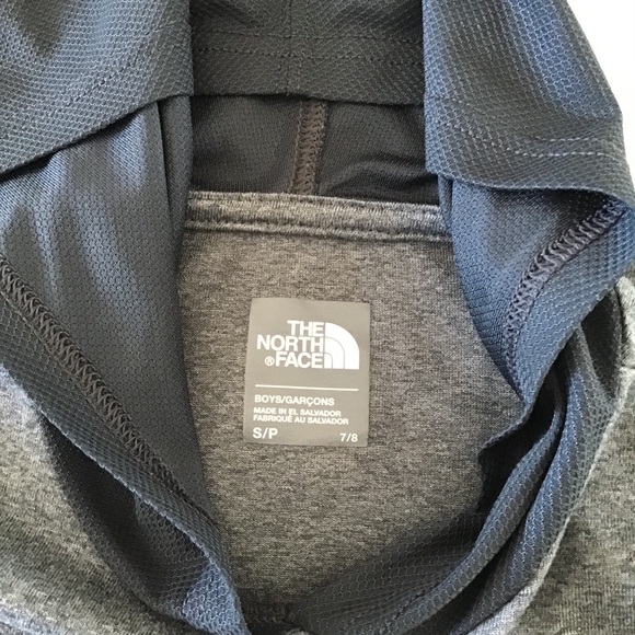 NORTH FACE Boys Long Sleeve Hoodie - Picture 7 of 8